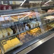 استخدام فروشنده برای شیرینی فروشی