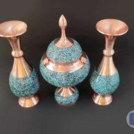 جا شکلاتی و دوتا گلدان مس فیروزکوب