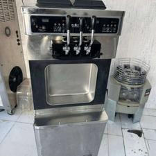 دستگاه بستنی ساز بافت بستنی خامه ای ایرپمپ