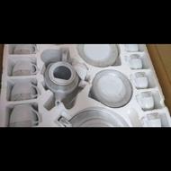 چینی مقصود 12نفره 106پارچه