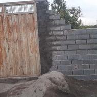 زمین وباغ درورتادور زمین دیواربادروازه معاوضه باسواری