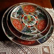 دیس های غول پیکر کالسکه ای قدیمی