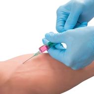 سرم تراپی و آمپول زنی