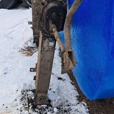 2 عدد جک هندلی ترلر دست دوم 2 عدد جک و3 عدد جعبه ترلر هم