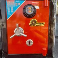 پخش فوری گاوصندوق انتیک