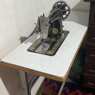 میز چرخ خیاطی