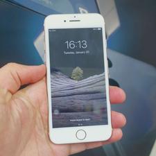 آیفون 7 رز گلد