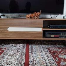 میز تلویزیون