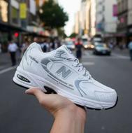 کتانی زنانه و مردانه