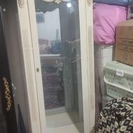 سالم بدون رنگ پریدگی