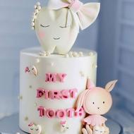 کیک تولد و شیرینی خانگی