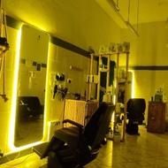 نیازمند به یک آرایشگر ماهر مردانه