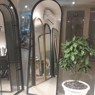 آینه گنبدی قاب فلزی مشکی