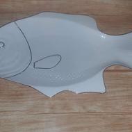 شیرینی خوری ماهی.مارک لیمون