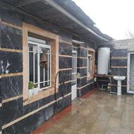 زمین1000متری/دارای بنا/آب و برق گاز/سند/صفادشت