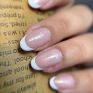 استخدام ناخنکار،پدیکوریست حرفه ایی،فیشیال کار در سالن زیبایی