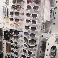 فروش فوری ویترین عینک – فقط یکجا!