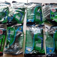 تیغ سبز نو چند بسته حدود 12 بسته تیغ سبز خارجی نو