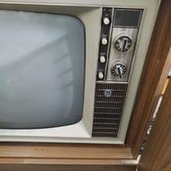 تلوزیون قدیمی