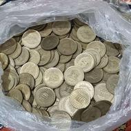 سکه دهه 70 حدود 200 عدد