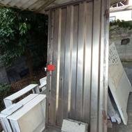 درب آهنی حیاط