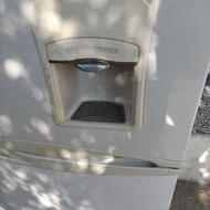 ی دستگاه یخچال فریزر از نظر موتوری عالی.زیبا جادار مطمن