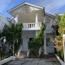 فروش ویلا 230 متر در مرکز شهر