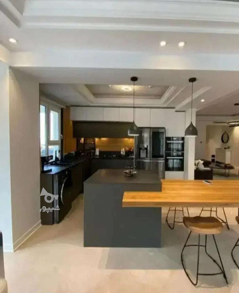 همخونه تحصیلکرده