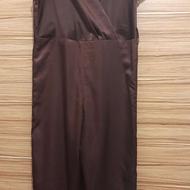 تعدادی لباس نو