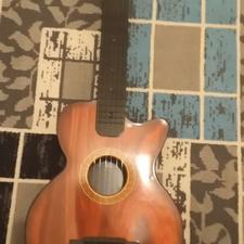 گیتار درحد نوع رنگ مشکی قهوه سالم