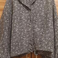 تعدادی لباس نو