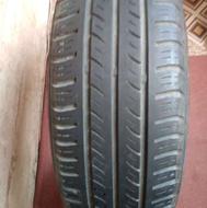 یک حلقه لاستیک بارز رینگ 15