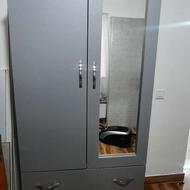 کمدلباس ایستاده