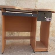 میز کامپیوتر