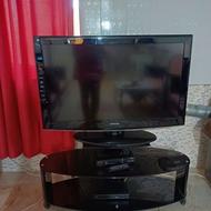 یک عدد تلویزیون سامسونگ