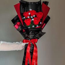 دسته گل بافتنی جاودان