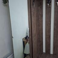 جا کفشی دارای 2 کمد و آینه وجای لباس