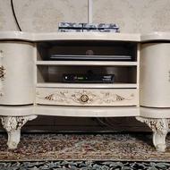 میزتلویزیون