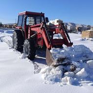 برف روبی وانواع خاک برداری وبارگیری ماشین سنگین و...