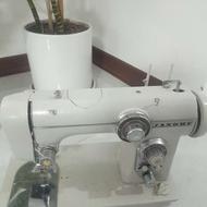 چرخ خیاطی ژونامه