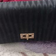 ی عددکیف زنانه