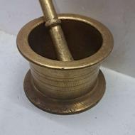 هاون برنجی کهنه