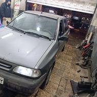 پراید مدل 90یه کاپوت و یه گلگیر رنگ