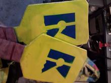 راکت پیکلبال چوبی و تور در شیپور