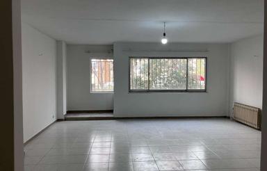 130متر موقعیت اداری،رهن کامل،حتی قرارداد دوساله