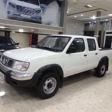 نیسان پیکاپ دو گانه فابریک