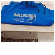 هودیی آبی رنگ نو فروشی 3xهست داخلش فوتر کاملا نو چون کوچی