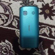 یک عدد گوشی لمسی قدیمه