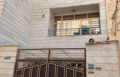 واحد 125 متری/حیاطدار(پارکینگ اختصاصی)