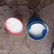 شیر محلی پرچرب 09118121023